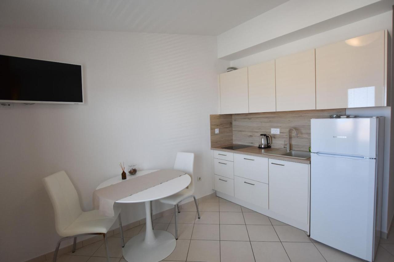Apartments Danica Primošten Exterior foto
